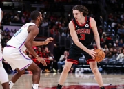 热火绝杀时刻，复出首战轰40分点燃赛场，国王迎来胜利！