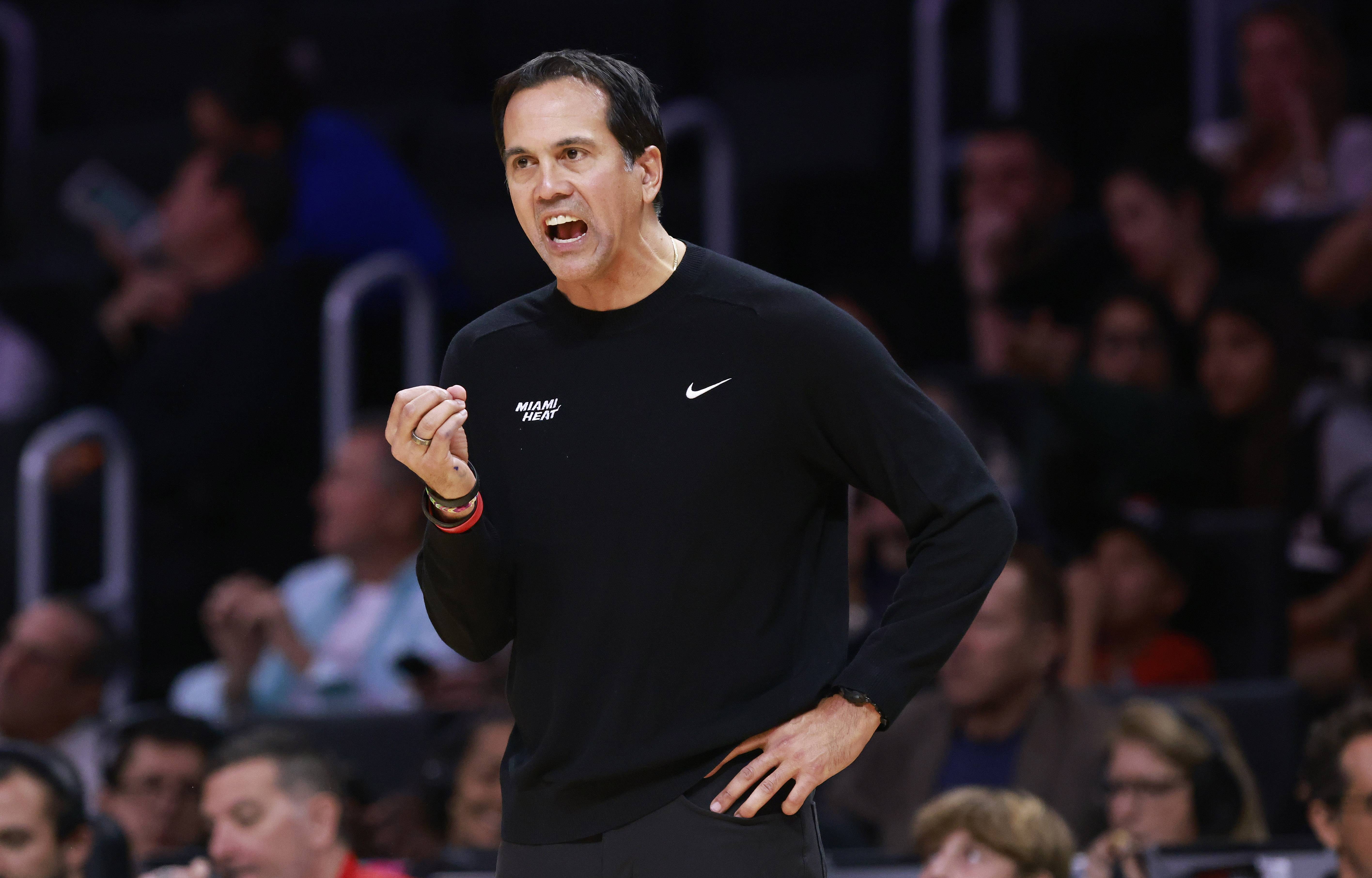 热火官方公布新规，掀起高潮引发争议，波尔津吉斯球迷热议！